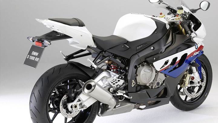 BMW S1000RR Side Back Pose In White